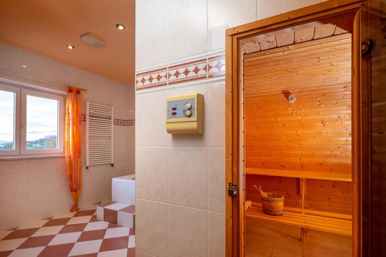 Germania Rooms & Apartments Celina Bagian luar foto