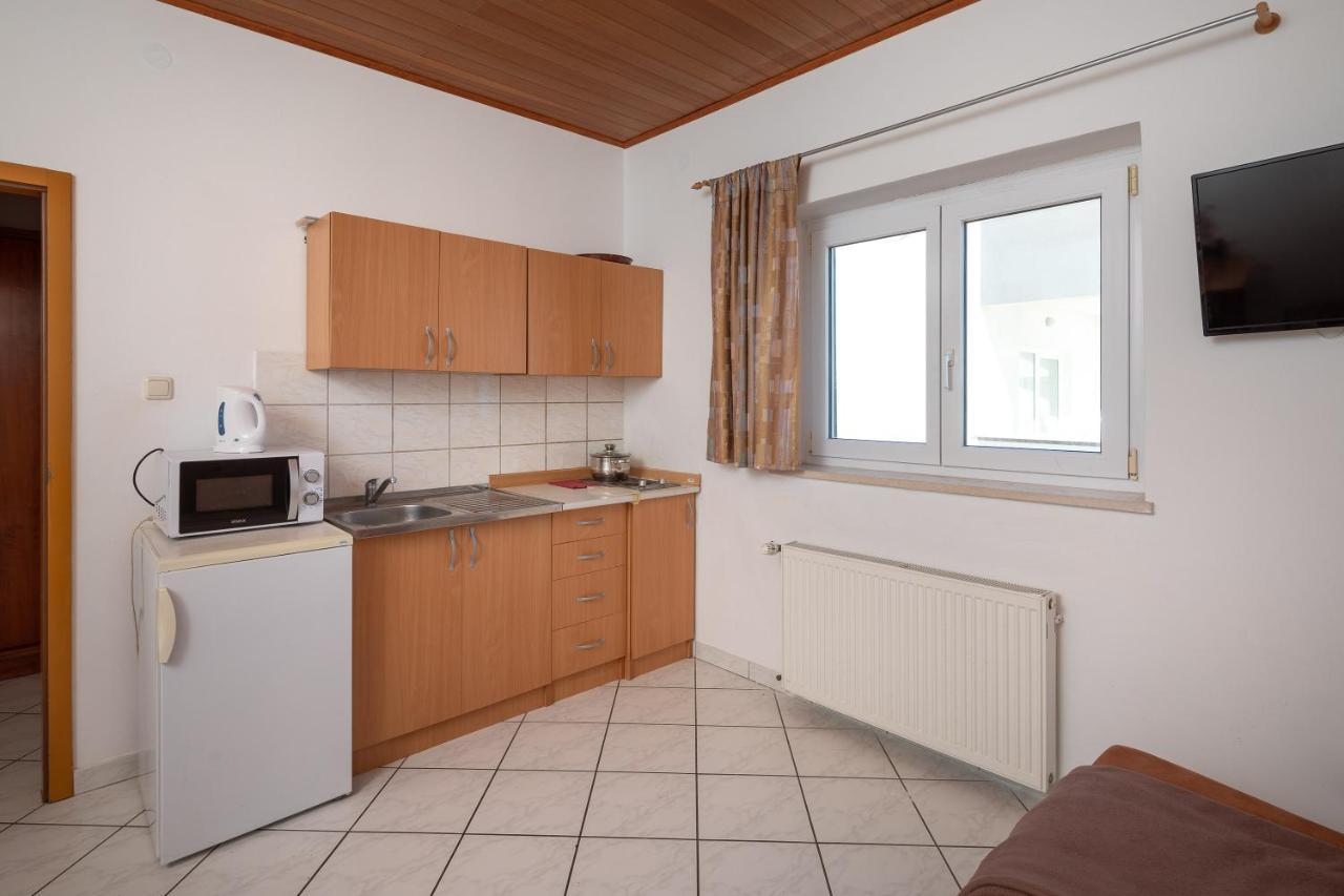 Germania Rooms & Apartments Celina Ruang foto